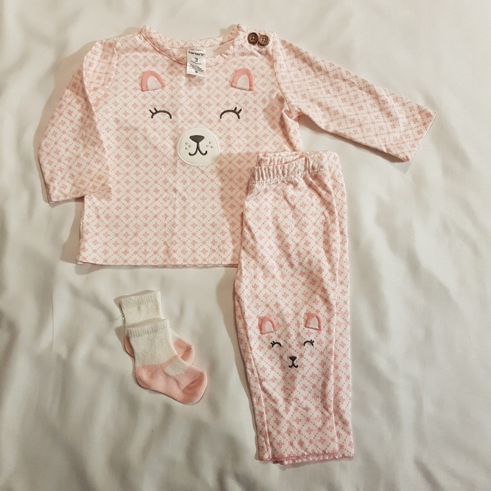 Carter's bear pink 3 month outfit 2 piece with socks